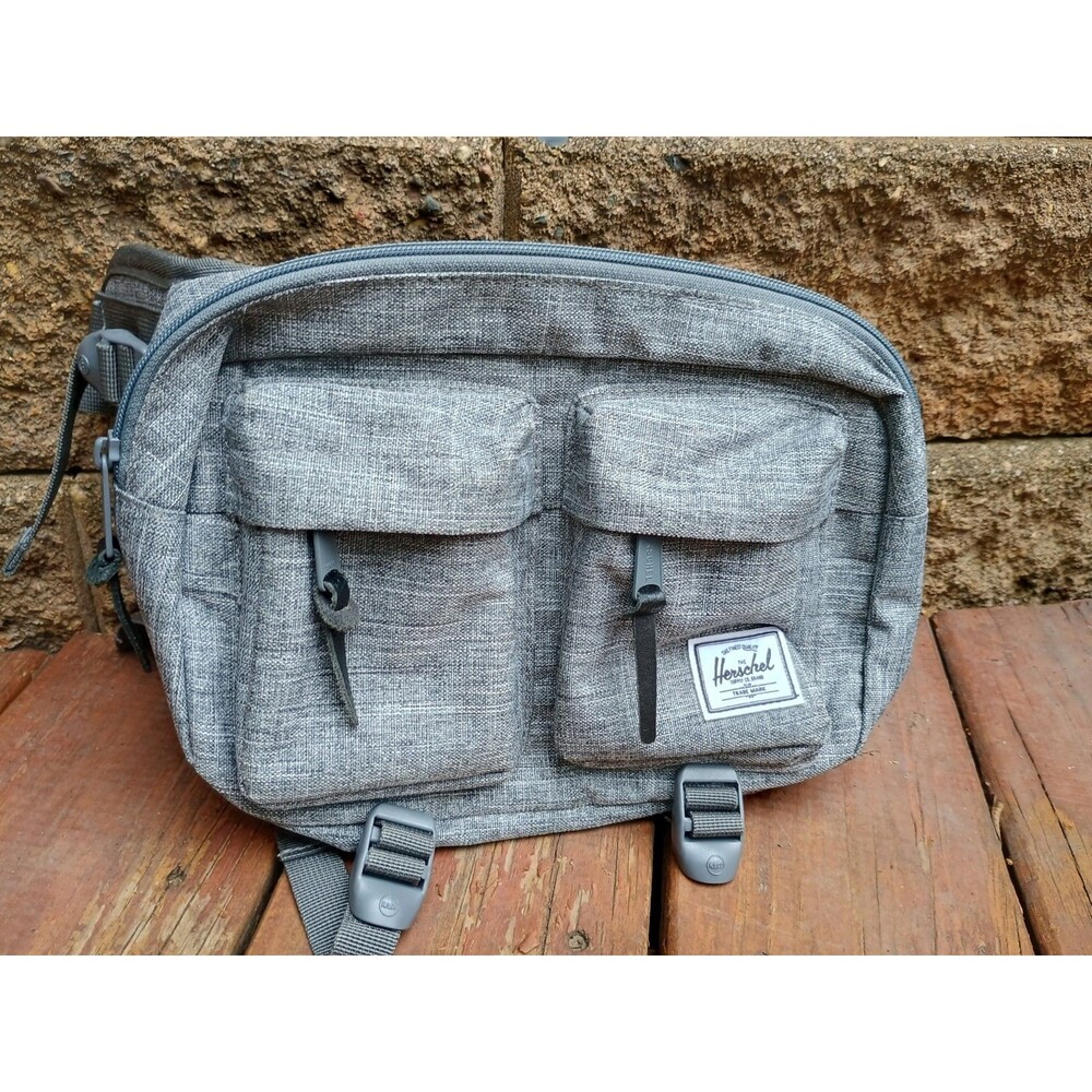 Herschel Supply Co. Eighteen Hip Periscope Ripstop Gray Fanny Pack Belt Bag